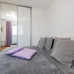 Apartment Penthouse With Roof Terrace With Jacuzzi