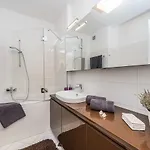 Penthouse With Roof Terrace With Jacuzzi Apartment *