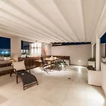 Penthouse With Roof Terrace With Jacuzzi * Zadar