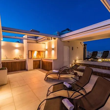 公寓 Penthouse With Roof Terrace With Jacuzzi *